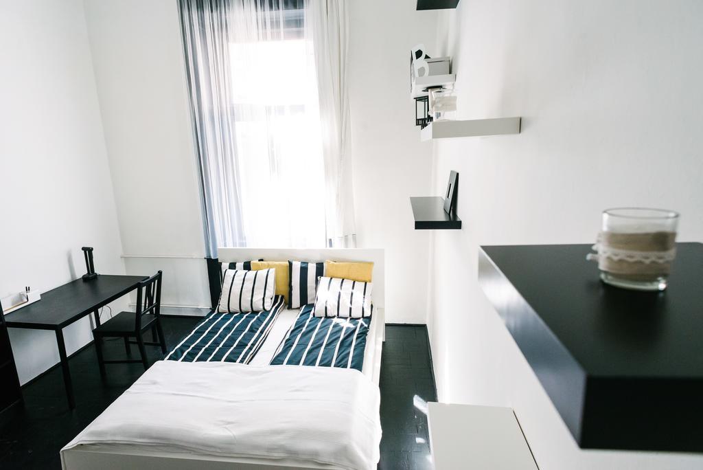 D.Five Stylish Apartment On Vaci Street Budapest Exterior foto